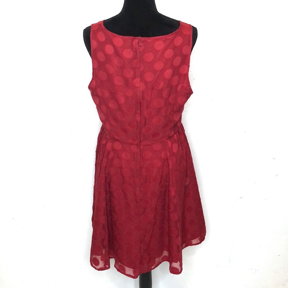 ❌SOLD❌Disney's Minnie Rocks the Dots - Picture 6 of 7